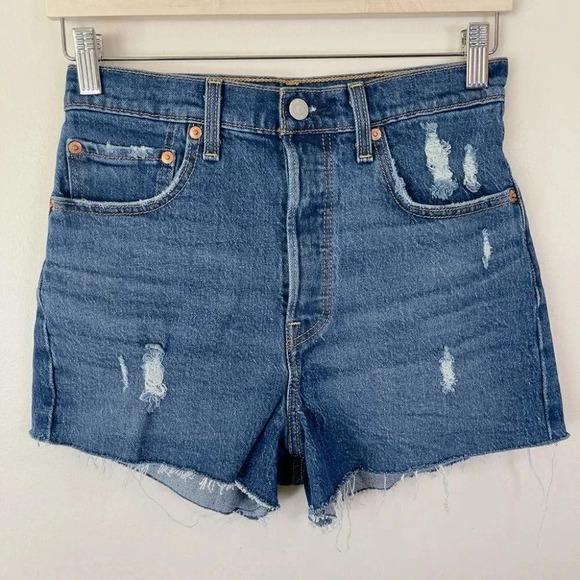 Levi's Ribcage Distressed Mid Thigh Medium Wash Frayed Hem Jean Shorts - Picture 2 of 16